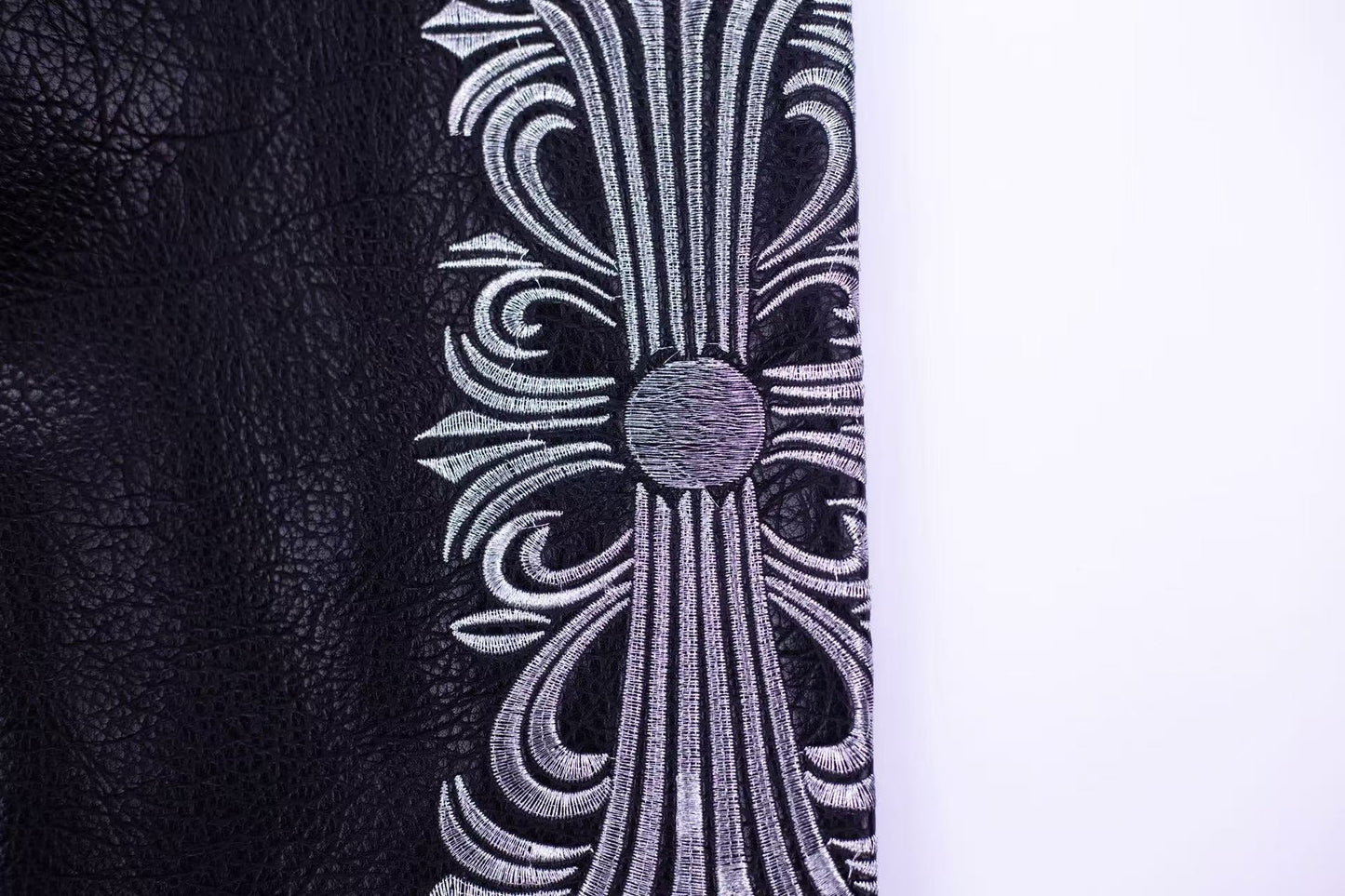 Embroidered Sleeve Varsity Jacket - Black Streetwear Coat 5577